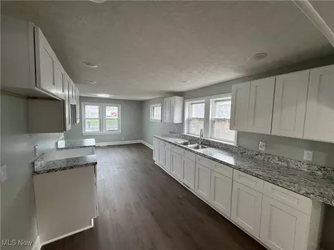 Kitchen - 6539 Conley Rd, Ashtabula, OH 44004 photo 1 of 2