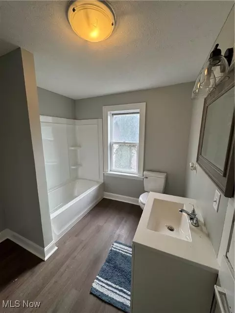 Bath - 6539 Conley Rd, Ashtabula, OH 44004 photo 2 of 6