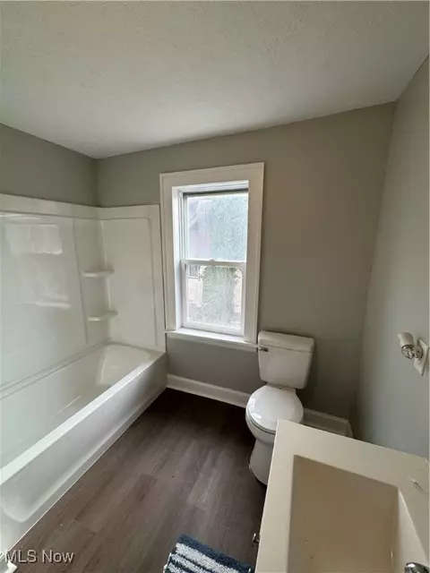 Bath - 6539 Conley Rd, Ashtabula, OH 44004 photo 1 of 6