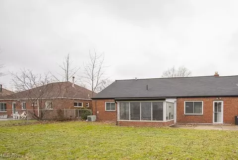 Exterior - 587 Hemlock Dr, Euclid, OH 44132 photo 2 of 2