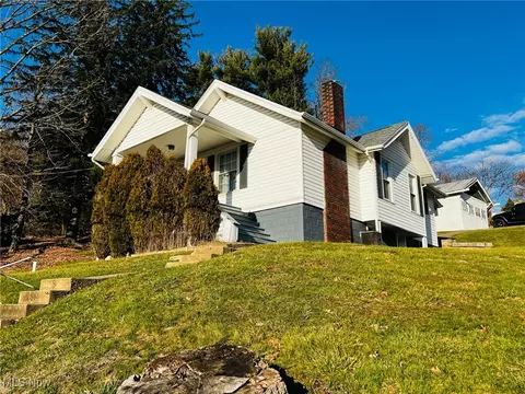69479 Sunset Hts, Bridgeport, OH 43912