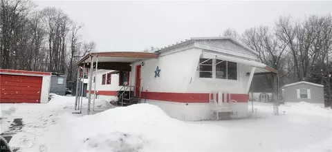 202 W Main Rd #111, Conneaut, OH 44030