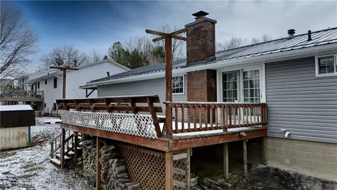 Exterior - 201 Schaar Dr, Dover, OH 44622 photo 5 of 10