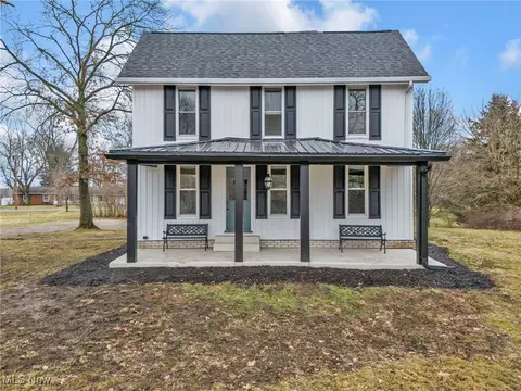 800 Marquardt Ave NW, North Canton, OH 44720