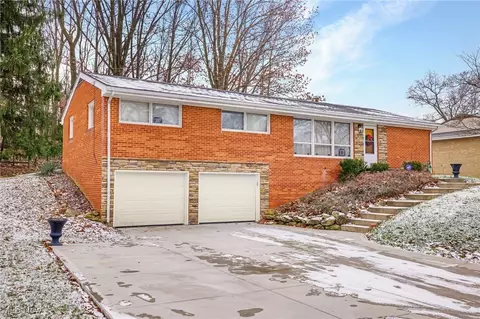 7986 Daytona St NW, Massillon, OH 44646