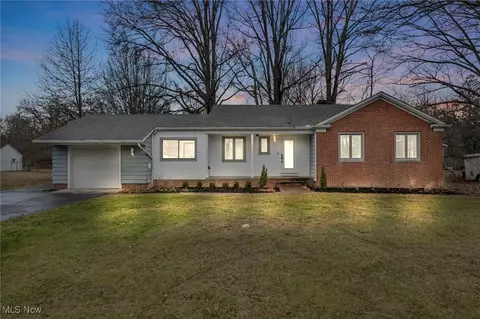 3260 Dover Center Rd, Westlake, OH 44145