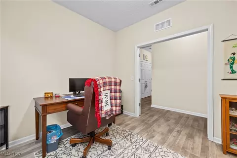 742 Cedar Crest Dr, Elyria, OH 44035 photo 21