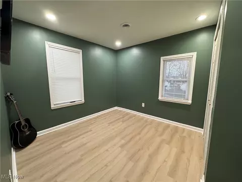 Bedroom - 2235 E 30th St, Lorain, OH 44055 photo 2 of 8