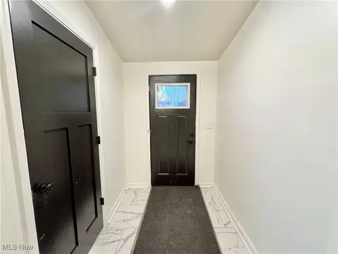 Entry Way - 2235 E 30th St, Lorain, OH 44055 photo 2 of 3