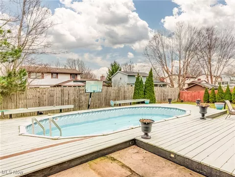2184 Windham St NE, Canton, OH 44721 photo 39