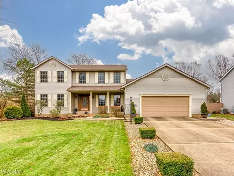 2184 Windham St NE, Canton, OH 44721
