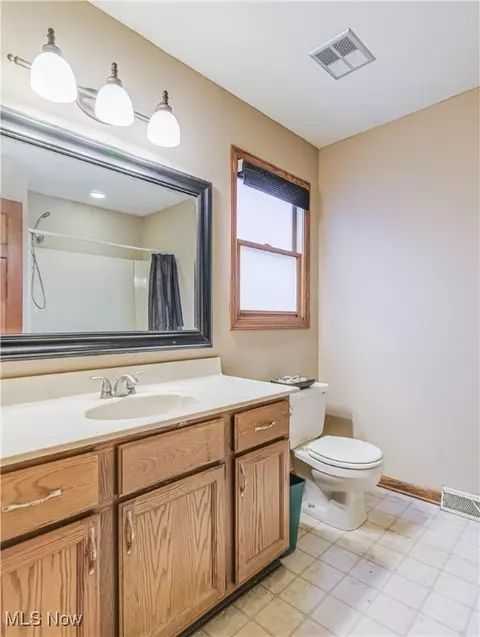 2184 Windham St NE, Canton, OH 44721 photo 21