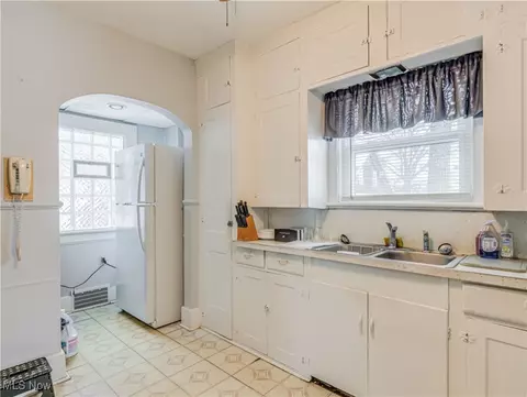 787 Packard Dr, Akron, OH 44320 photo 13