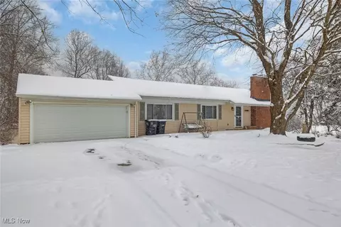 6415 Lafayette Blvd, Independence, OH 44131