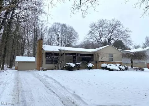 2128 S Schenley Ave, Youngstown, OH 44511
