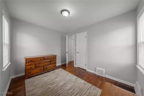 29648 Robert St, Wickliffe, OH 44092 photo 17