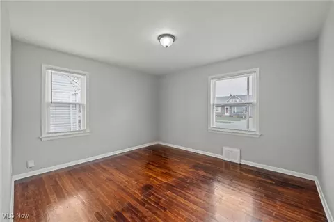 29648 Robert St, Wickliffe, OH 44092 photo 13