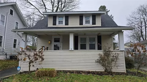 514 Lamont St, Akron, OH 44305