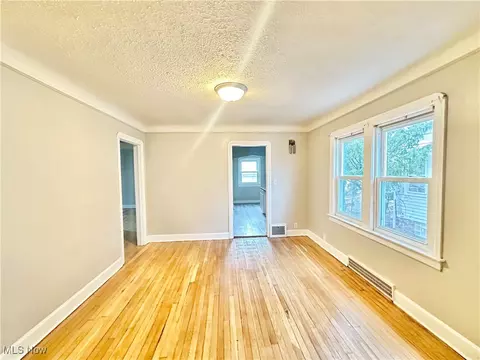340 E 197th St, Euclid, OH 44119 photo 29