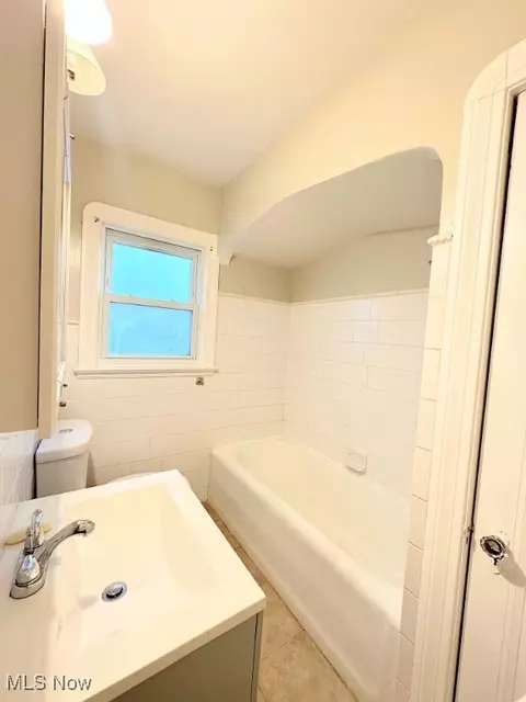 340 E 197th St, Euclid, OH 44119 photo 14