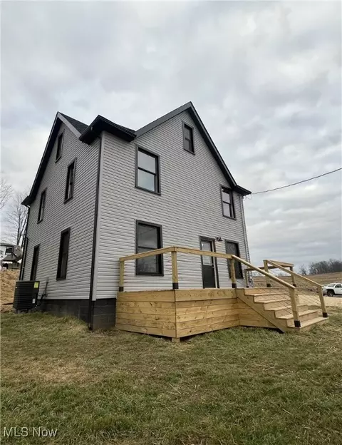 3300 Channel Rd NE, Carrollton, OH 44615