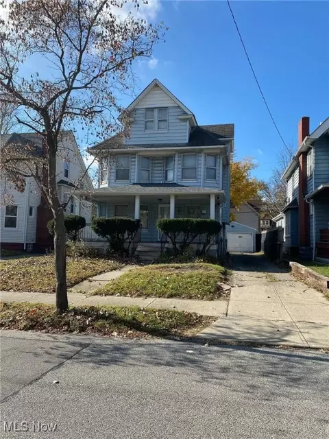660 E 109th St, Cleveland, OH 44108
