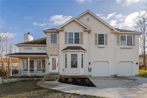37880 Lake Shore Blvd, Eastlake, OH 44095