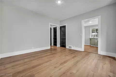 30025 Robert St, Wickliffe, OH 44092 photo 19