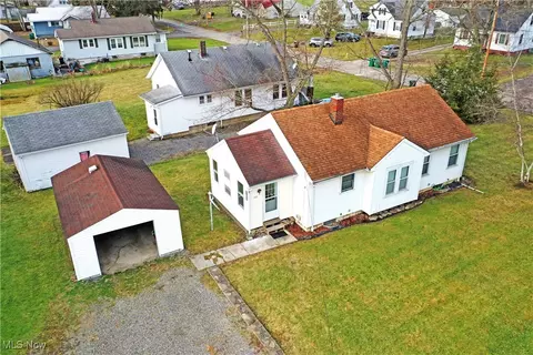 View/Area - 143 Marshall Ave W, Warren, OH 44483 photo 1 of 5
