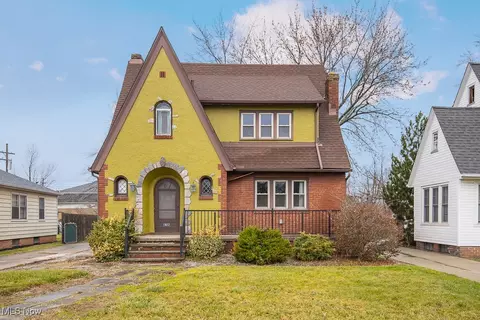 1922 Brookview Blvd, Parma, OH 44134