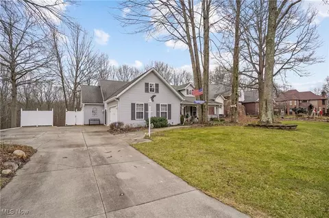 4834 Forest Glen Trl, Ravenna, OH 44266