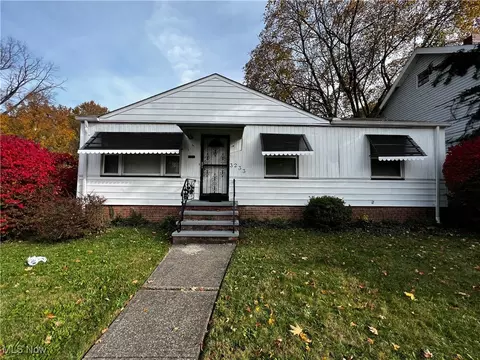 3233 E 137th St, Cleveland, OH 44120