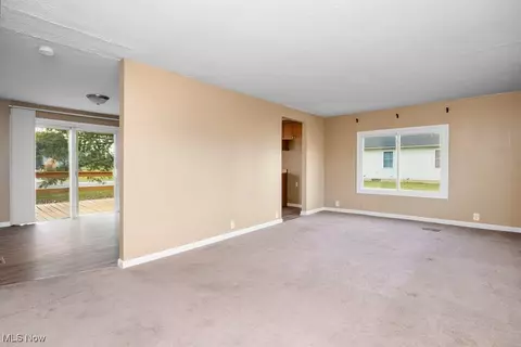 435 Morgan Ct, Lagrange, OH 44050 photo 5