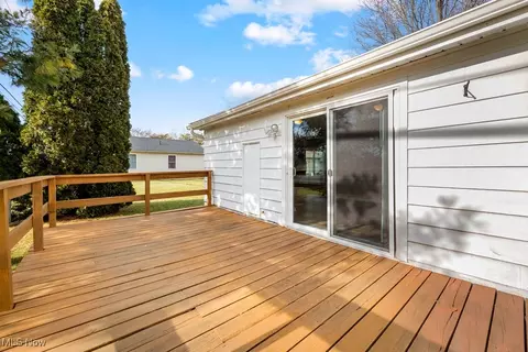 435 Morgan Ct, Lagrange, OH 44050 photo 32