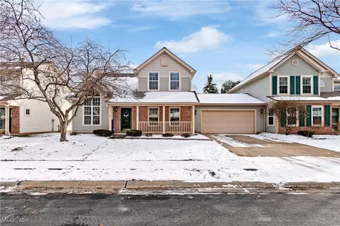 6803 Laurel Trce, Middleburg Heights, OH 44130