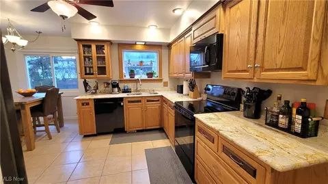 6599 Solon Blvd, Solon, OH 44139 photo 10