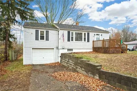 1753 Ronald Rd, Akron, OH 44312