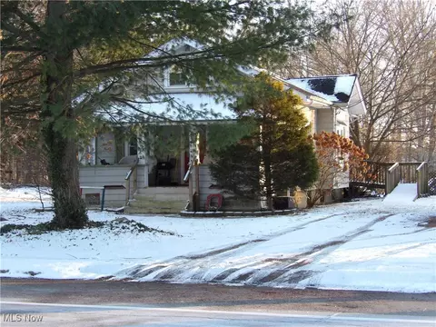 9502 E Center St, Windham, OH 44288 photo 1