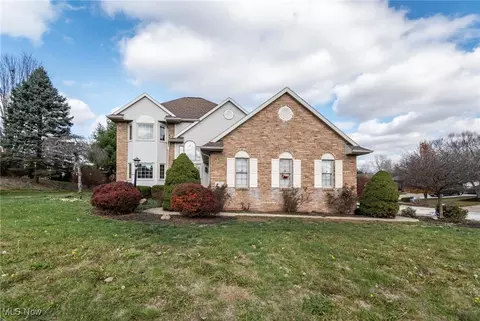 701 Glencarlyn Ave, Louisville, OH 44641