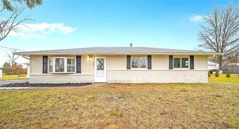 1485 Evergreen Dr, Streetsboro, OH 44241