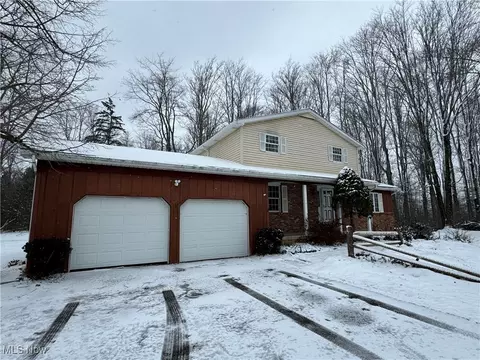 17014 Chardon Windsor Rd, Huntsburg, OH 44046
