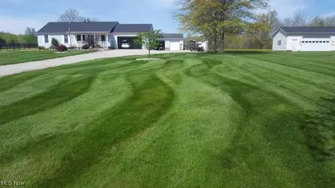 893 Industry Rd, Atwater, OH 44201