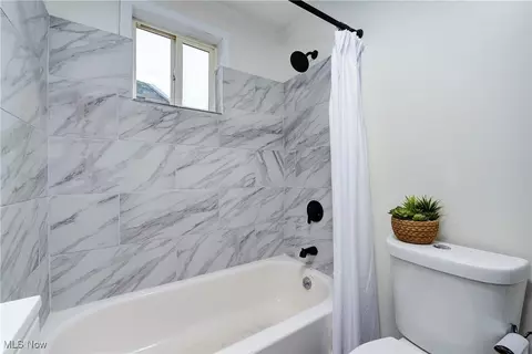 Bath - 41834 Adelbert St, Elyria, OH 44035 photo 2 of 2