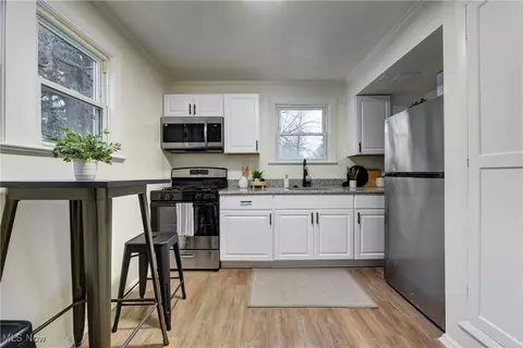 Kitchen - 41834 Adelbert St, Elyria, OH 44035 photo 2 of 2
