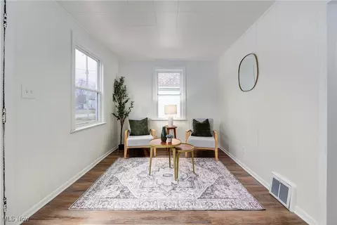 Living - 41834 Adelbert St, Elyria, OH 44035 photo 3 of 5