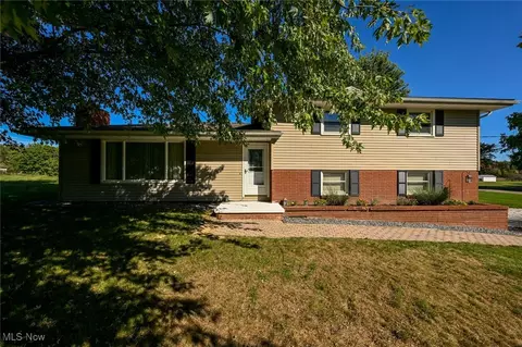 4010 Union Ave NE, Homeworth, OH 44634