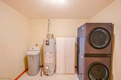 128 E 5th St, Williamstown, WV 26187 photo 26