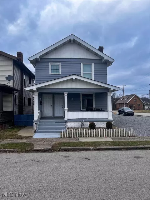 1305 Jefferson, Steubenville, OH 43952
