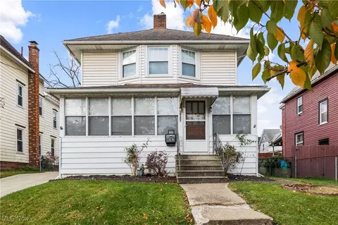 1211 East Ave, Elyria, OH 44035
