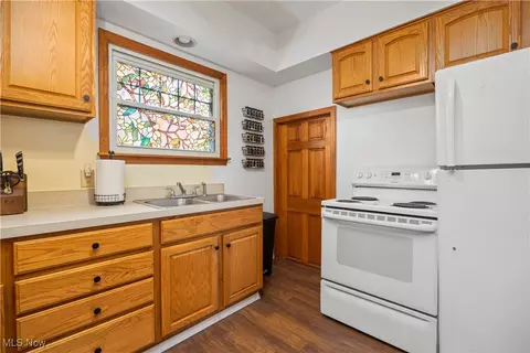 1211 East Ave, Elyria, OH 44035 photo 11